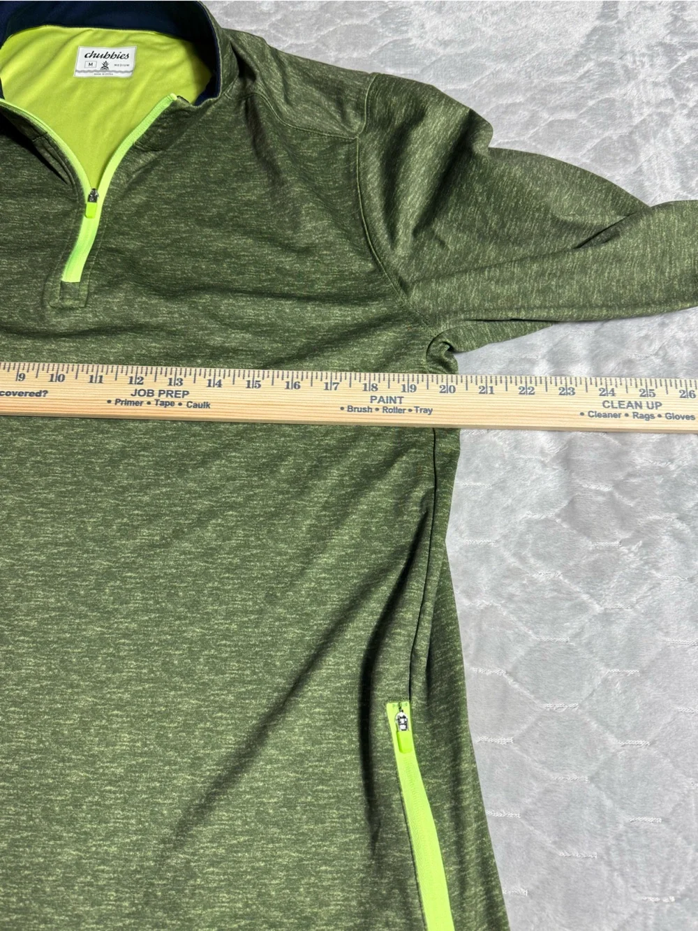 Chubbies Green Heather Quarter Zip Performance Pullover Medium